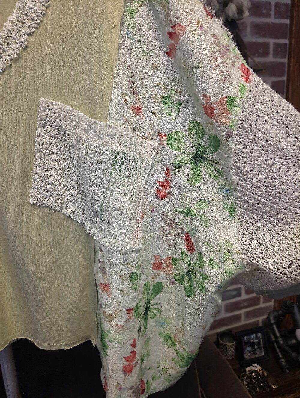 POL Boho Lace-Trim V-Neck Women's Top - Sage Green - Picture 3 of 5
